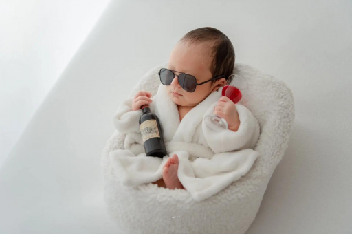 简阳宝宝额头高聪明有福气